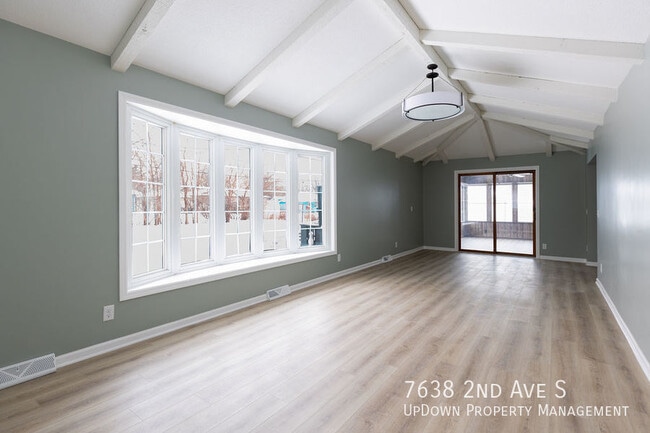 Building Photo - 7638 2nd Ave S