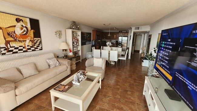 Building Photo - 18151 NE 31st Ct