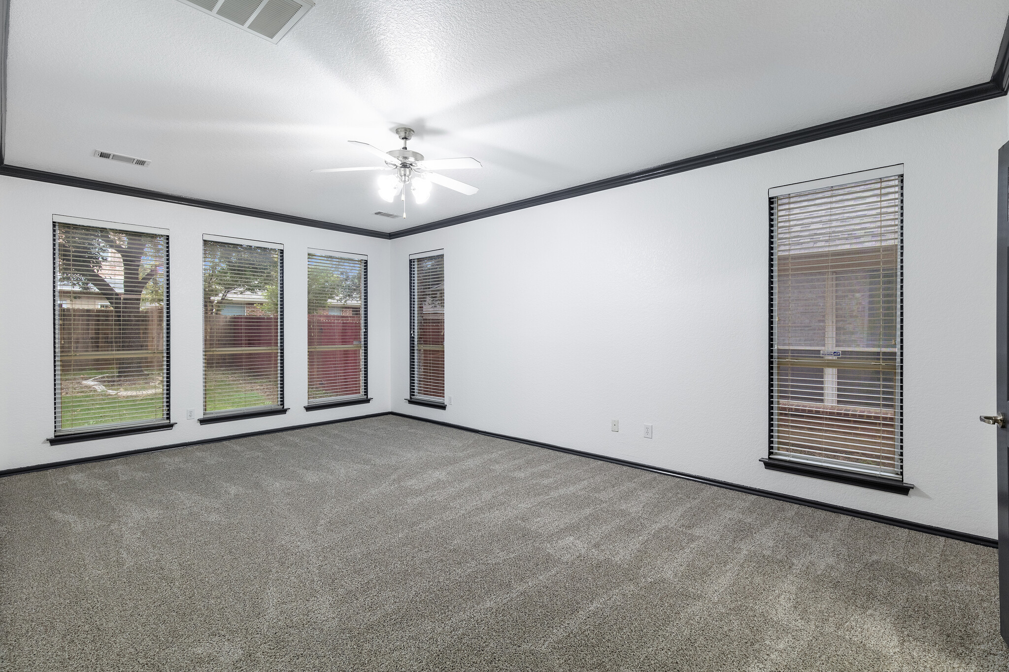 Building Photo - 1022 Shortleaf Pine Dr