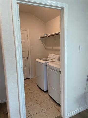 Building Photo - 1212 Holly St