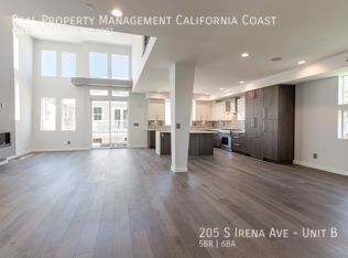 Building Photo - 205 S Irena Ave