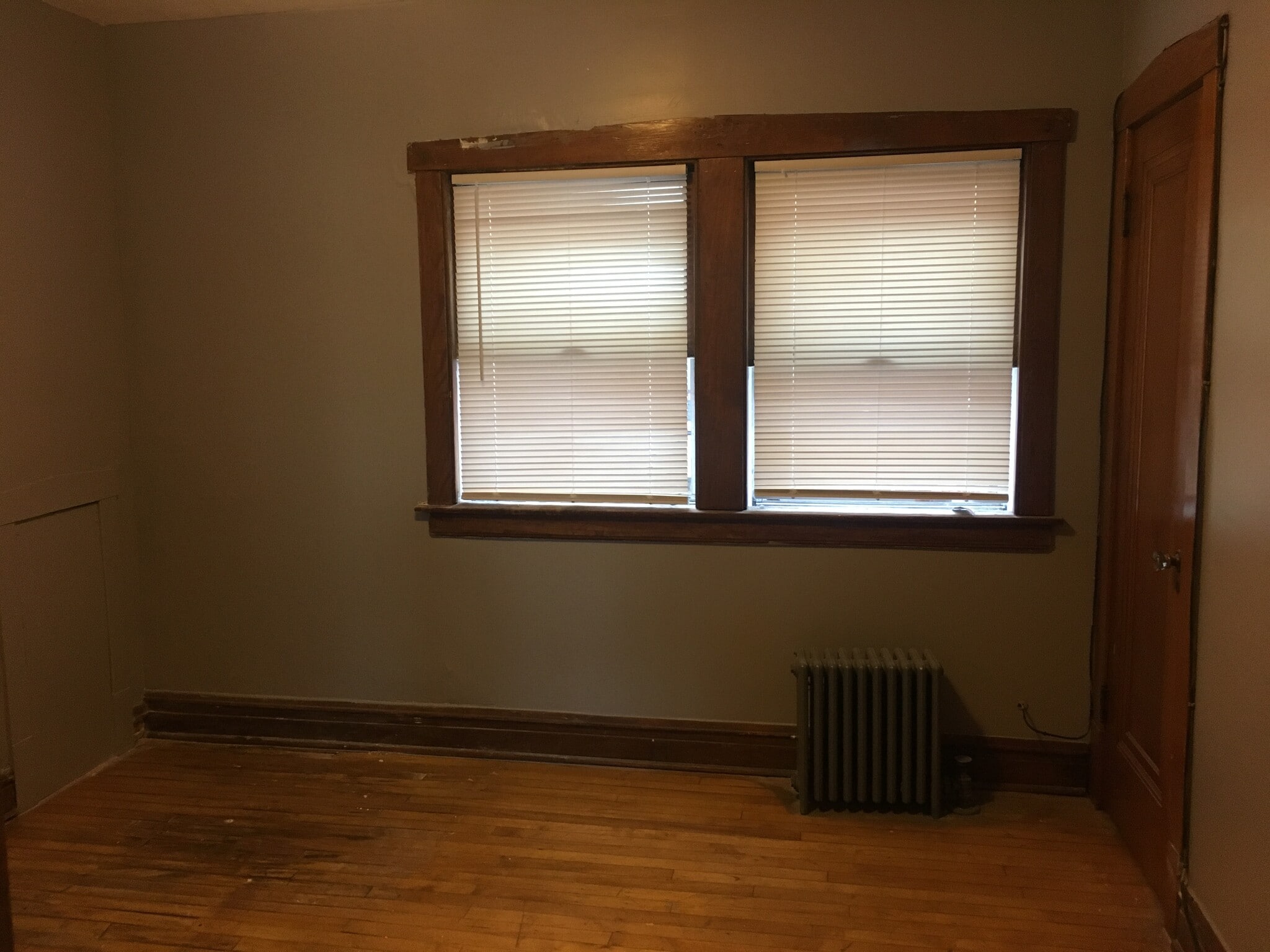 Front bedroom - 4700 W 20th St