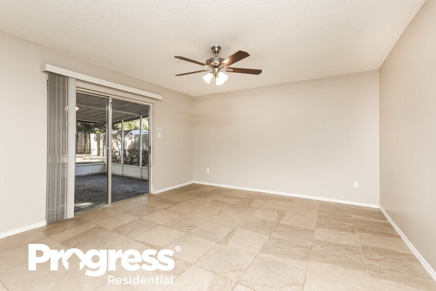 Building Photo - 392 Panama Cir