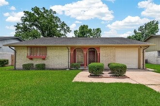 Building Photo - 5206 Olana Dr