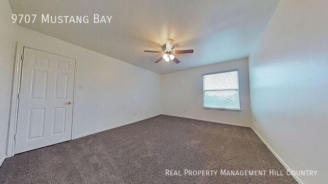 Building Photo - 9707 Mustang Bay