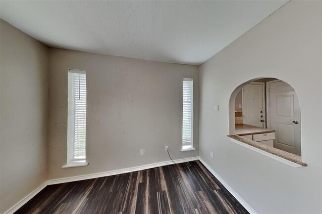 Building Photo - 10435 Goodrum Rd