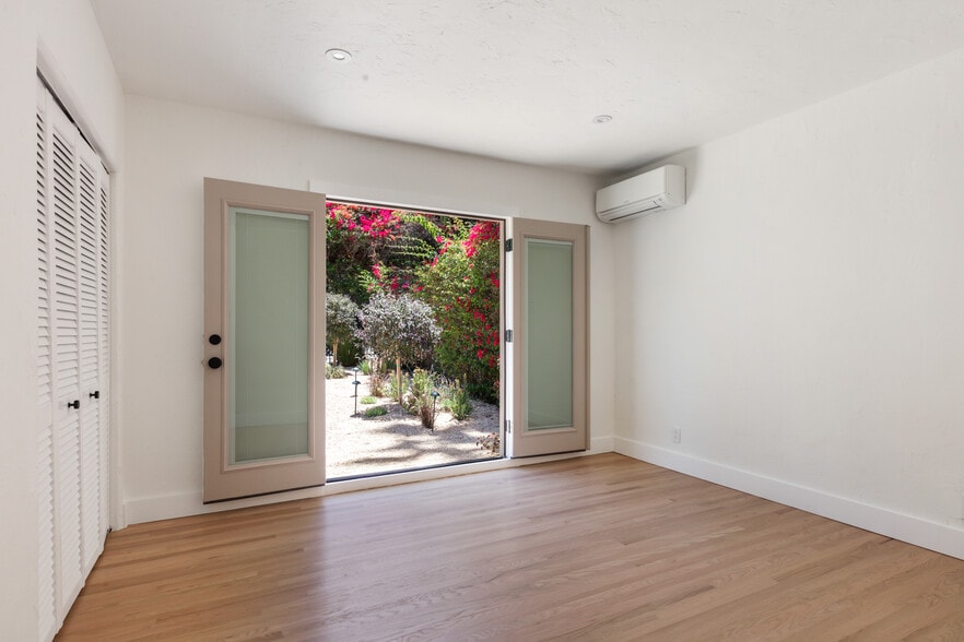 Guest Bedroom - 11491 Sunshine Ter