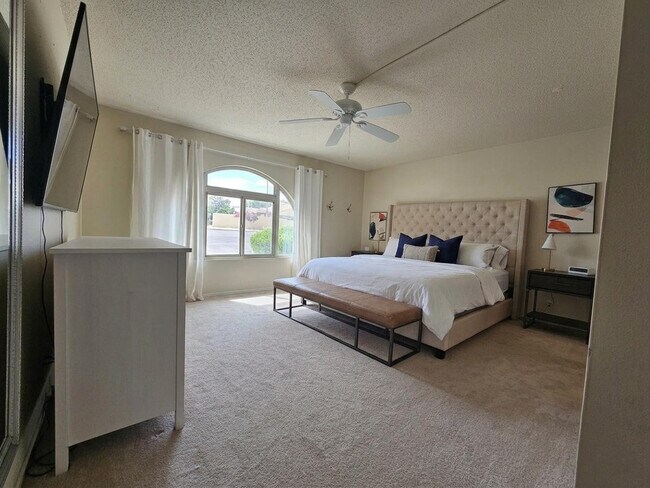 Building Photo - 6311 N 74th St