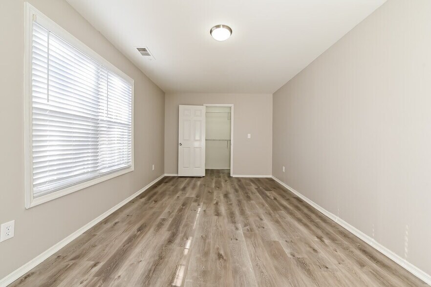 Building Photo - 7452 Steven Pl