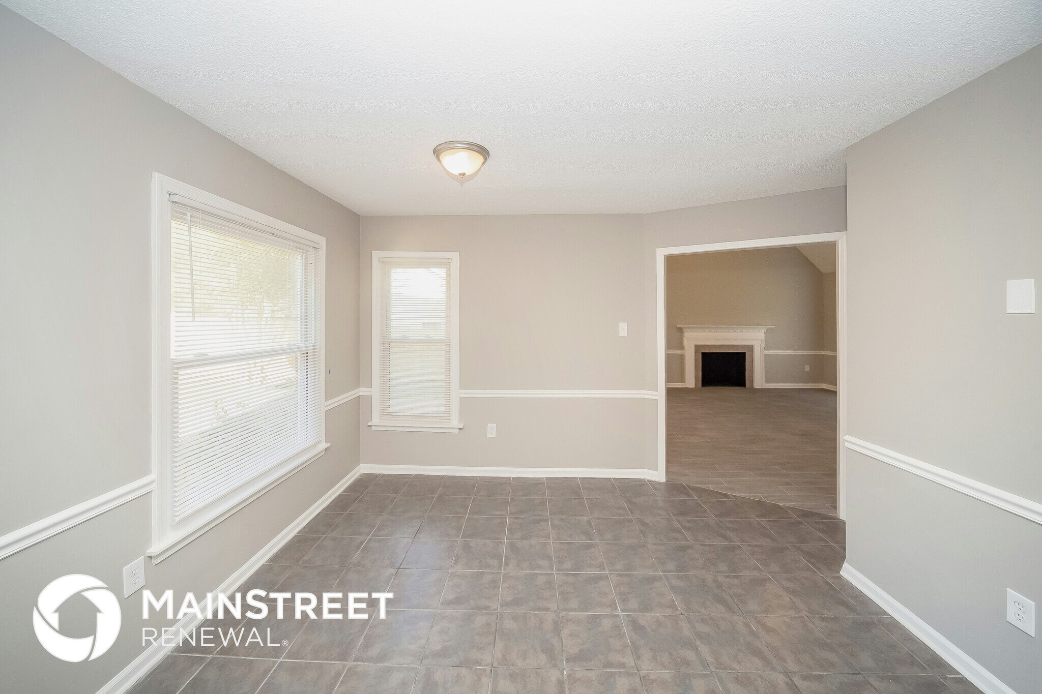 Building Photo - 6602 Meadow Bend Dr