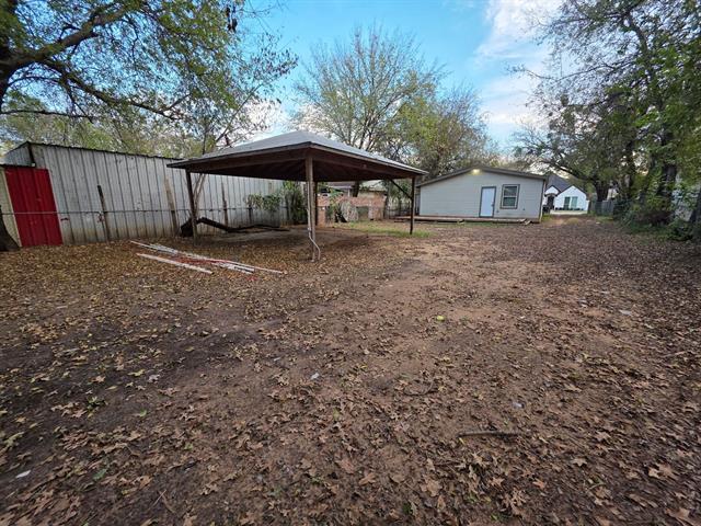 Building Photo - 3913 Chenault St