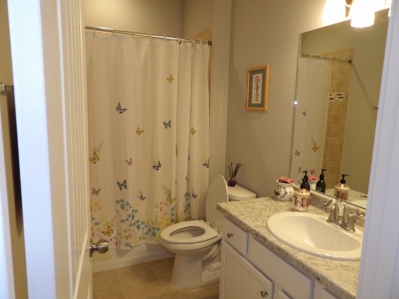 Building Photo - 1552 Grand Overlook St