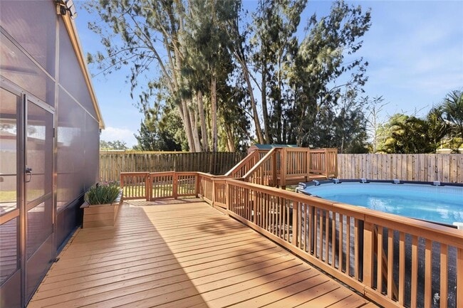 Building Photo - 5320 Moeller Ave