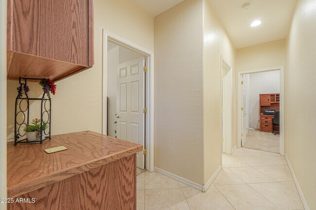 Building Photo - 1441 N Desert Willow St