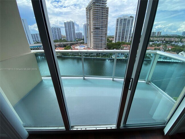 Building Photo - 19390 Collins Ave