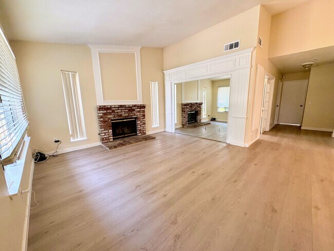 Building Photo - 9263 Owari Ln