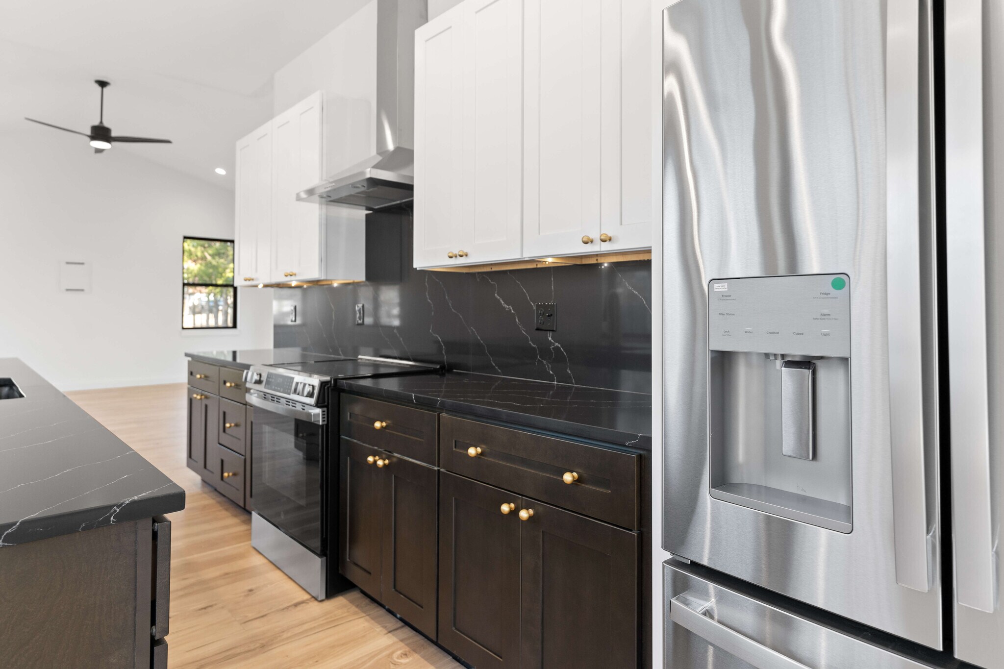 Building Photo - 6515 Nashville Ave