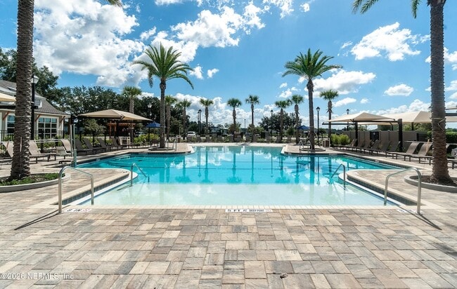 Building Photo - 2730 White Cedar Ln