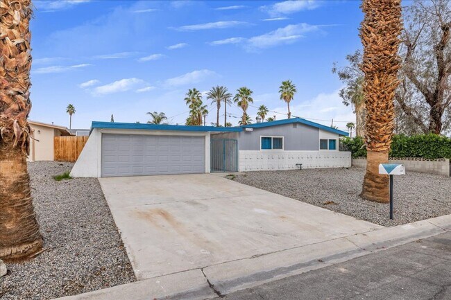 Building Photo - 3 Bed / 2 Bath Home with Two-Car Garage, Laundry and a Storage Shed/Work Space