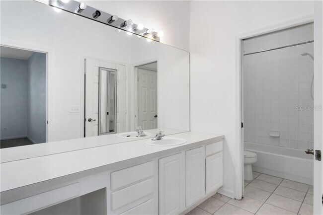 Building Photo - 581 Brantley Terrace Way