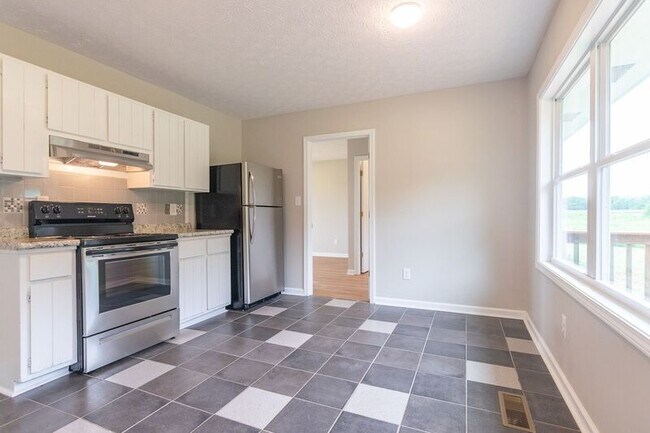 Building Photo - 2927 Greensboro Hwy