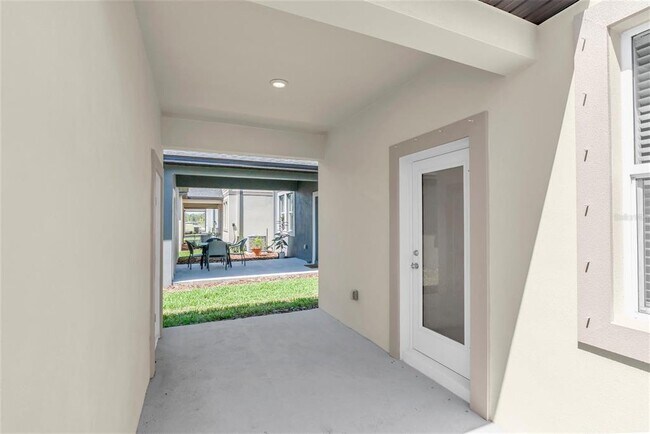 Building Photo - 10881 Molasses Wy