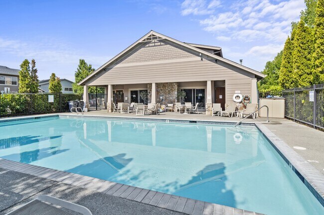 Building Photo - Ridgewood