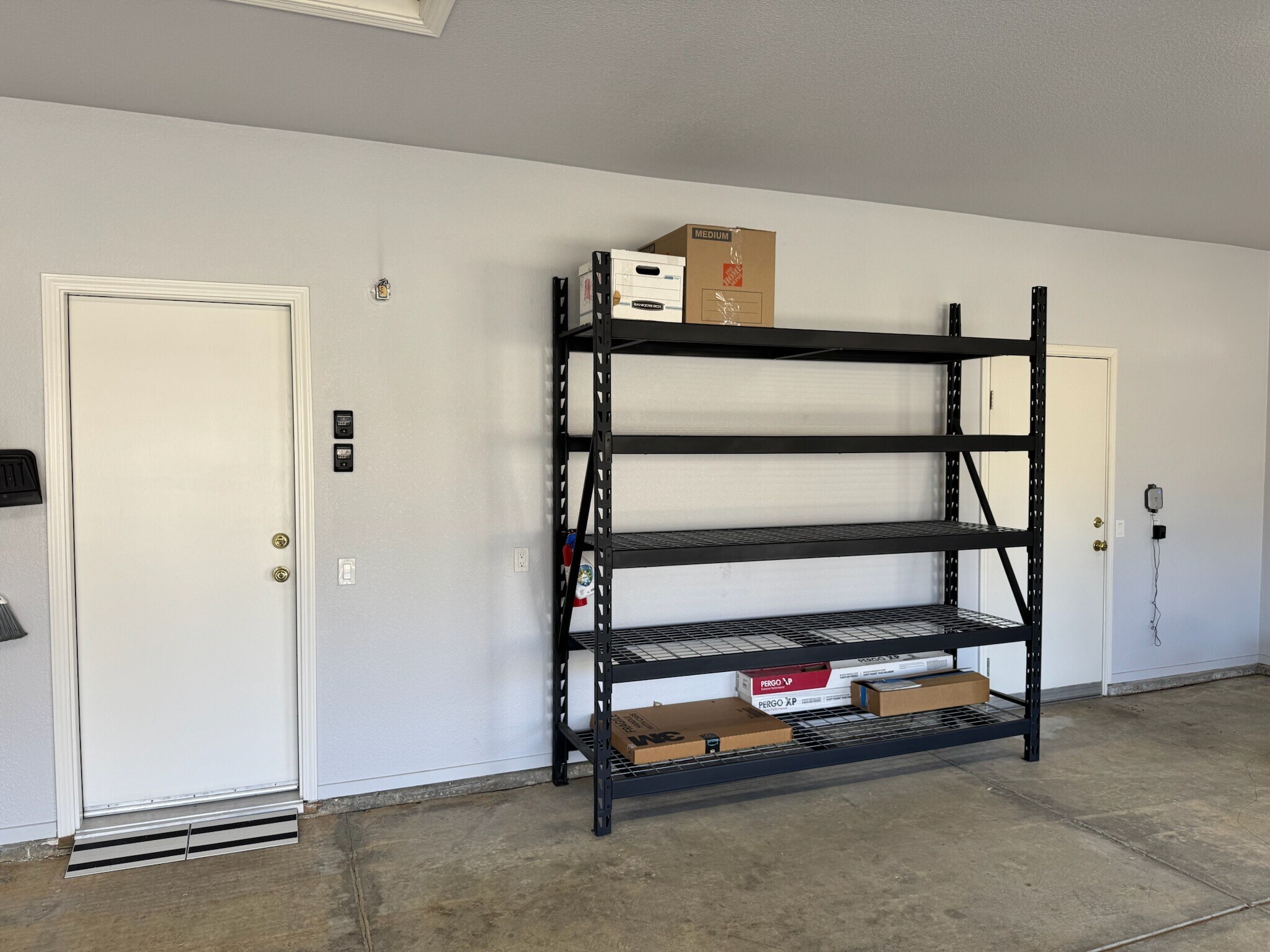 Building Photo - 5977 Whisperlodge Way