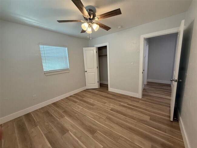 Building Photo - 4106 W Norma Ave