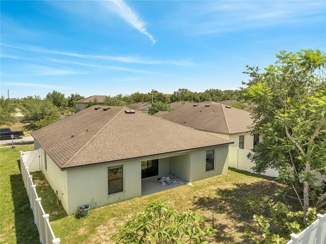Building Photo - 330 Pheasant Dr