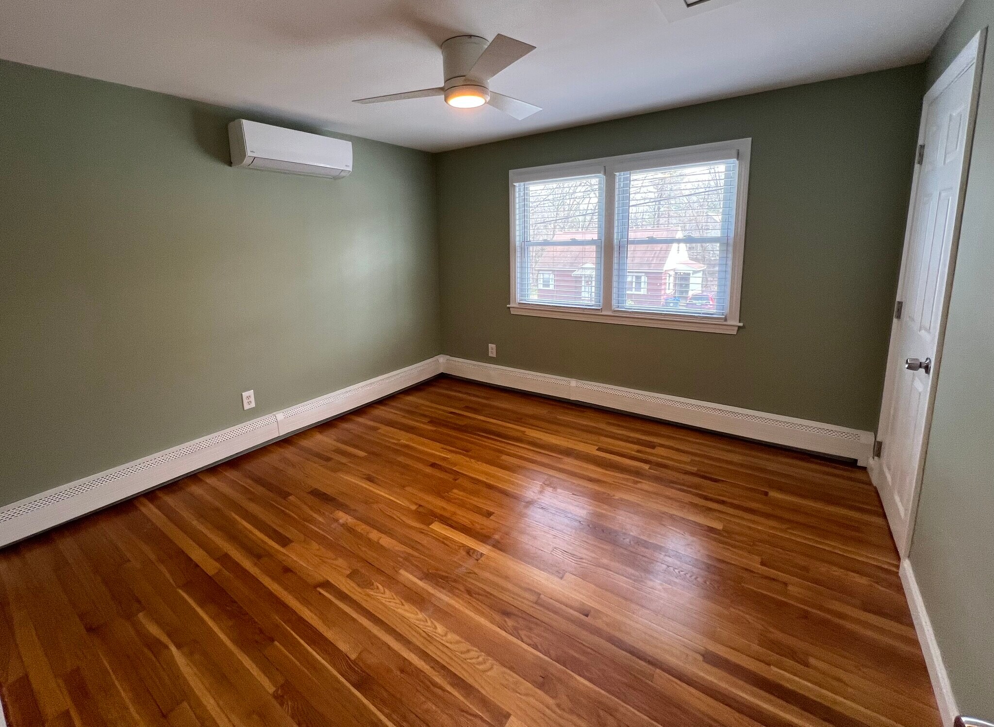 Building Photo - 283 Boynton St