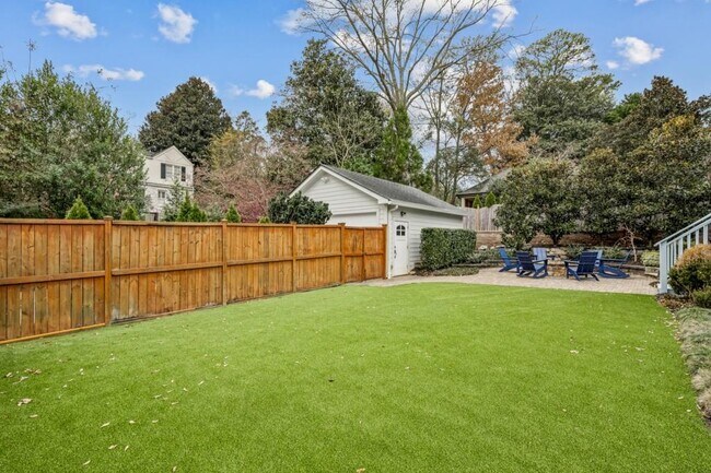 Building Photo - 1189 Reeder Cir NE
