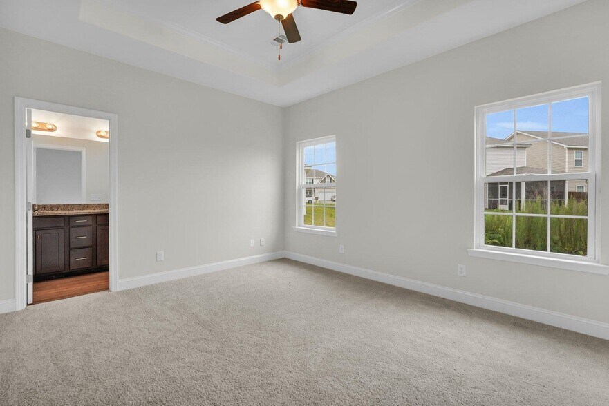 Building Photo - 27 Sago Palm Wy