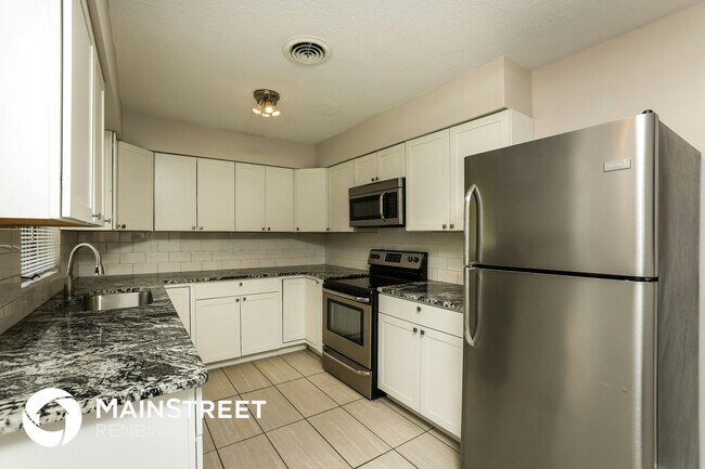 Building Photo - 830 N Tuxedo Ave