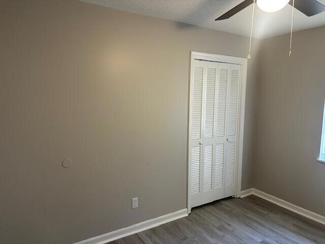 Building Photo - 3095 Brookside Dr NW