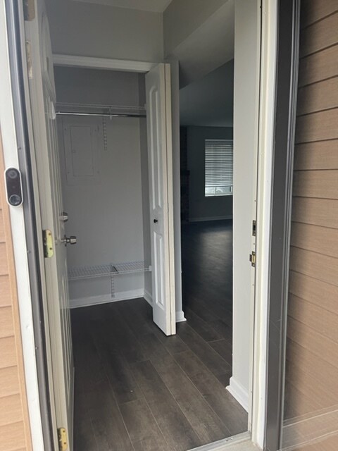 Building Photo - 22 Fitzwatertown Rd