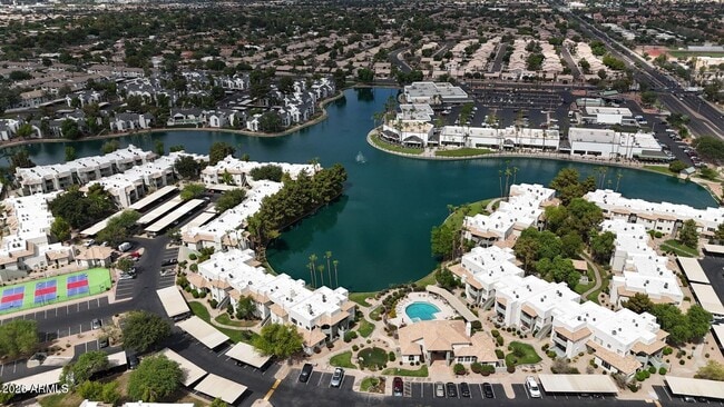 Building Photo - 1825 W Ray Rd