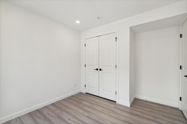 Building Photo - 1338 N 15th St