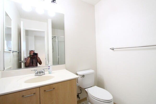 Building Photo - Mililani Mauka