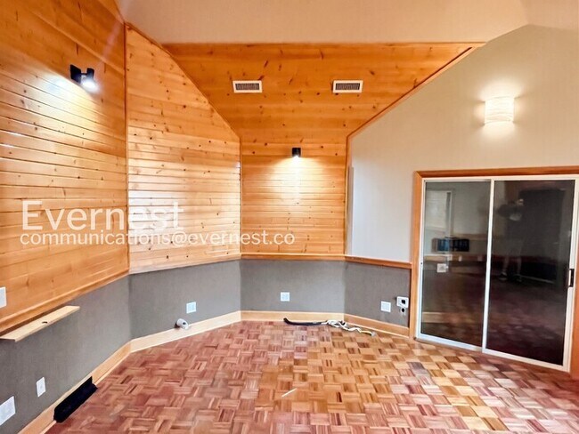 Building Photo - 109 Mayfair Rd