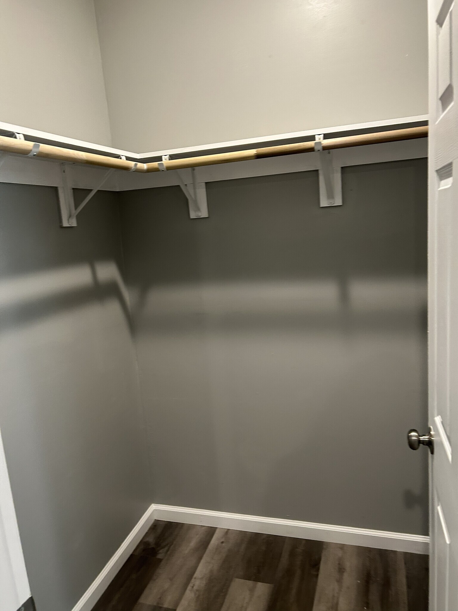 Building Photo - 113 Larry St