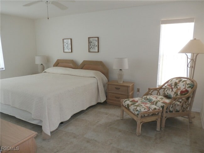 Building Photo - 16500 Kelly Cove Dr