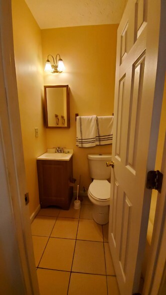 Building Photo - 4168 Connor Dr