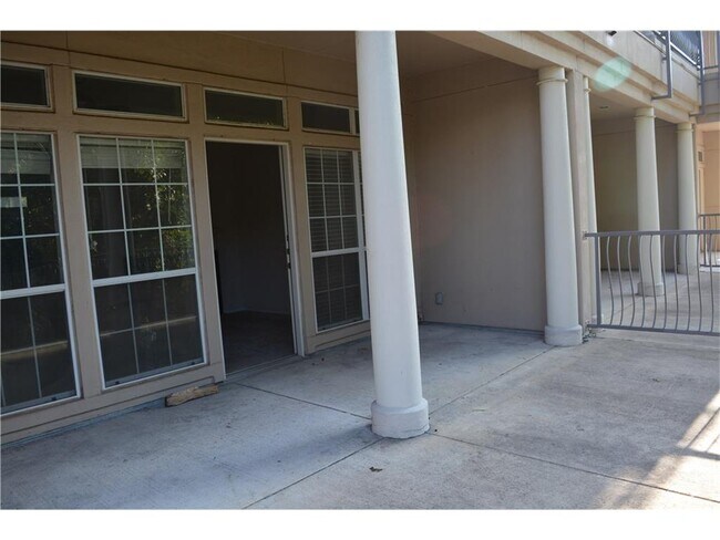 Building Photo - 2918 Ranch Rd 620 N