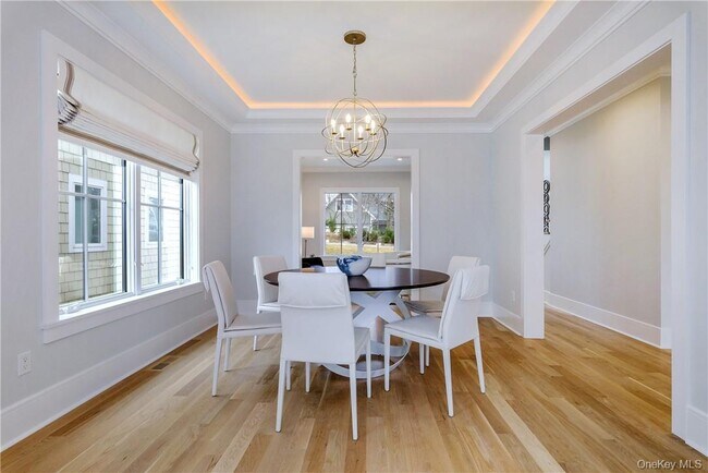 Building Photo - 184 Soundview Ave