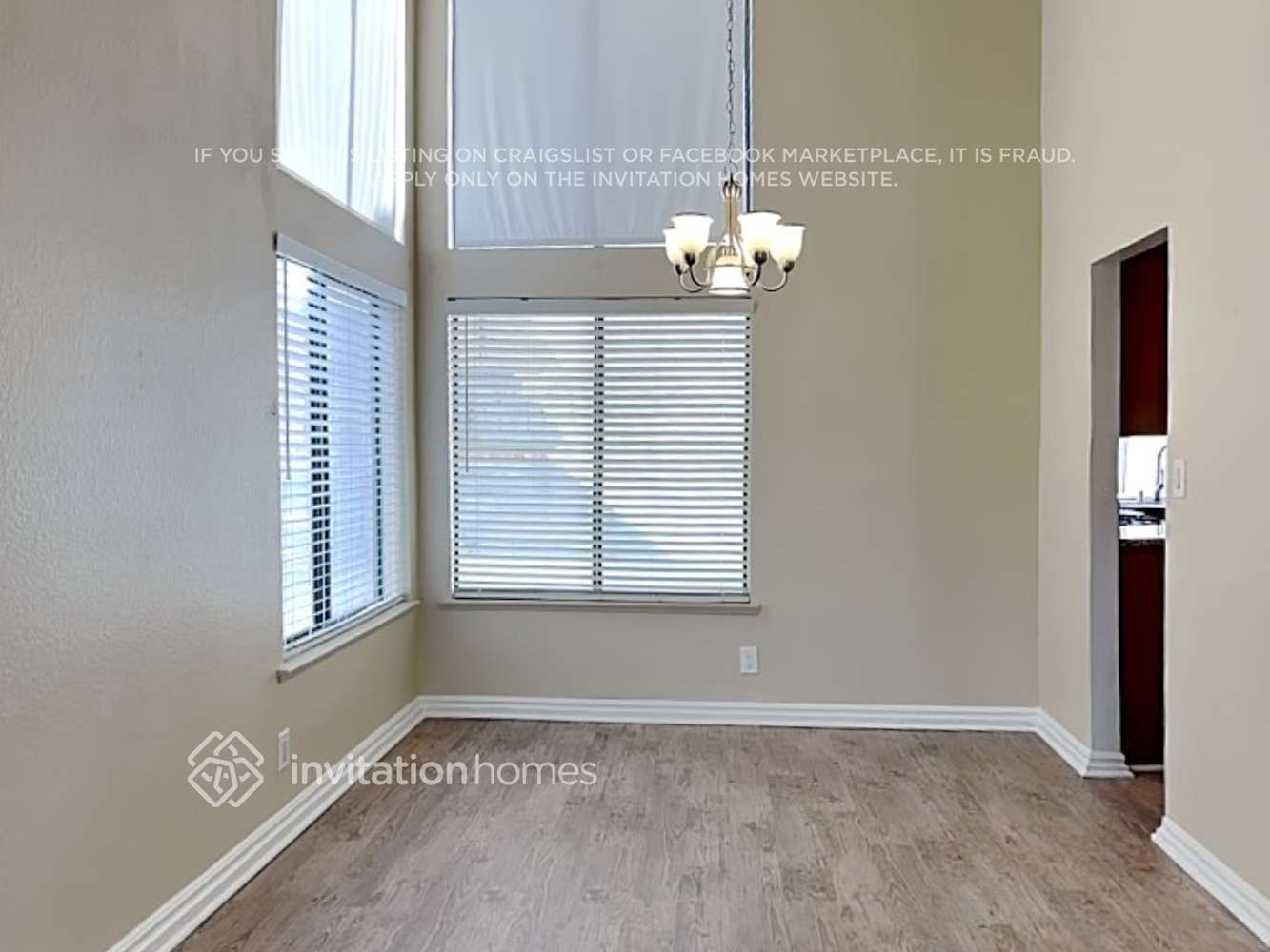 Building Photo - 40527 Nido Ct