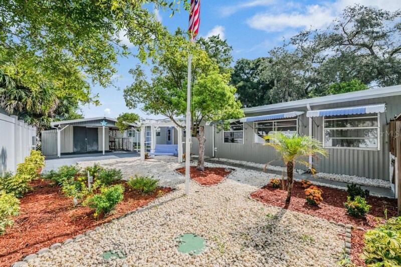 Building Photo - 6543 Celeste Ln
