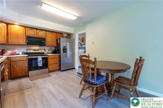Building Photo - 2717 Tamlynn Ln