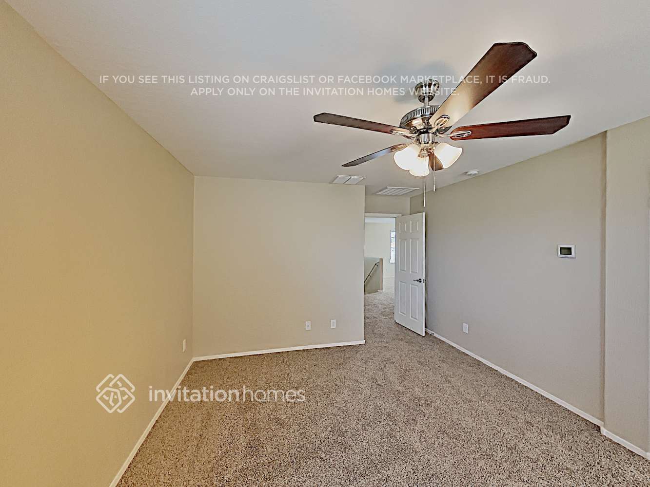 Building Photo - 214 N Sandal