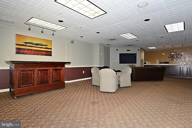 Building Photo - 5500 Holmes Run Pkwy